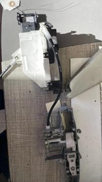 Serrure avant droit