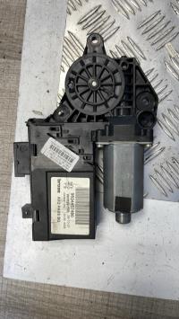 Motor de elevalunas delantero derecho
