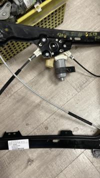 Leve vitre electrique avant gauche