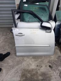 Porte avant droit