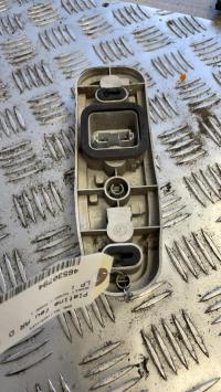 Base portalampade fanale posteriore destro