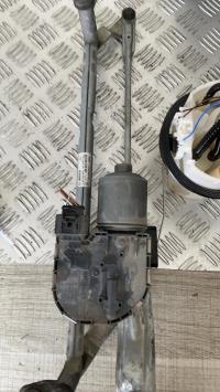 Moteur essuie glace avant
