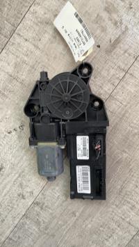 Moteur leve vitre avant gauche