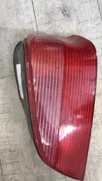 Fanale posteriore principale destro (luci)