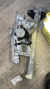 Elevalunas eléctrico delantero derecho