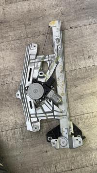 Elevalunas eléctrico delantero izquierdo