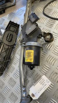 Moteur essuie glace avant