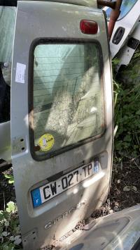 Porte de coffre gauche