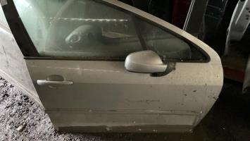 Porte avant droit