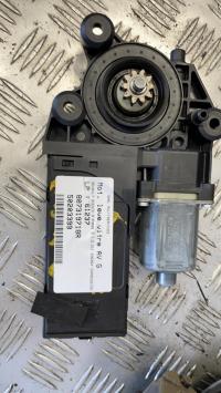 Moteur leve vitre avant gauche