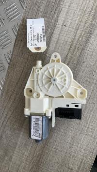 Moteur leve vitre arriere droit