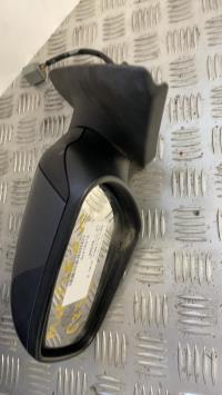 Retrovisor izquierdo