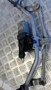 Moteur essuie glace avant