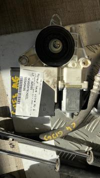 Moteur leve vitre avant gauche