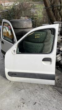 Puerta delantera izquierda