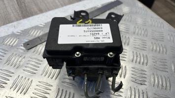 Blocco ABS (antibloccaggio freni)