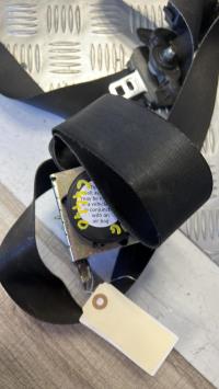 Ceinture avant gauche