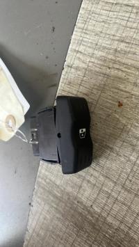 Interrupteur de leve vitre avant gauche