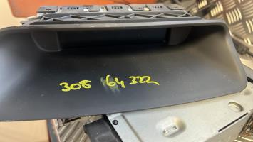 Monitor display