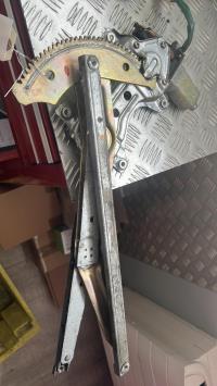 Alzacristalli elettrico anteriore sinistro