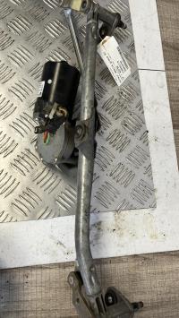Moteur essuie glace avant
