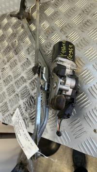 Moteur essuie glace avant