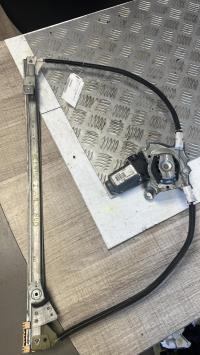 Elevalunas eléctrico delantero derecho