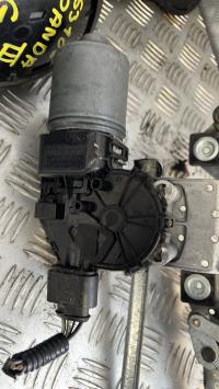 Moteur essuie glace avant