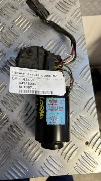 Moteur essuie glace avant
