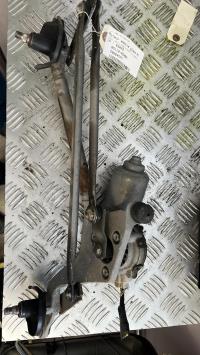 Moteur essuie glace avant