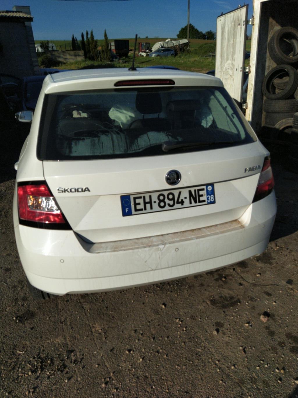 Foto pieza de coche