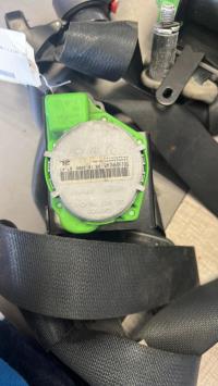 Ceinture avant gauche