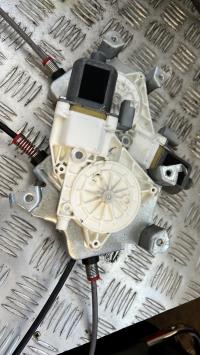 Leve vitre electrique avant droit