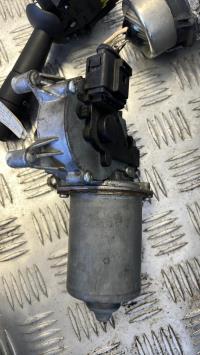 Moteur essuie glace avant