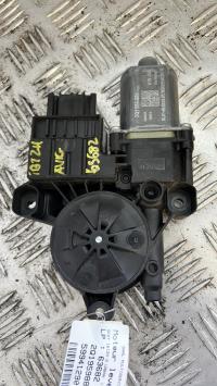 Moteur leve vitre avant gauche