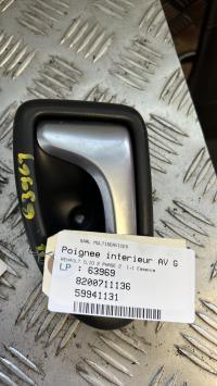 Poignee interieur avant droit