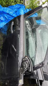 Porte avant droit