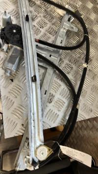 Leve vitre electrique avant droit