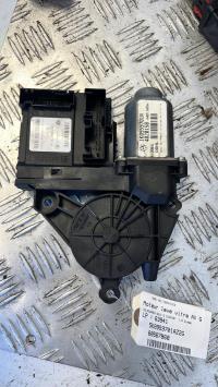 Motore alzacristalli anteriore sinistro