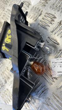 Platine feu arriere droit