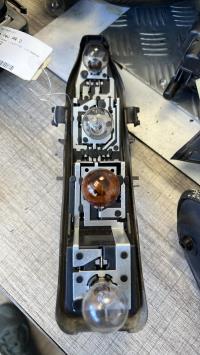 Platine feu arriere droit