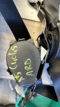 Ceinture arriere droit