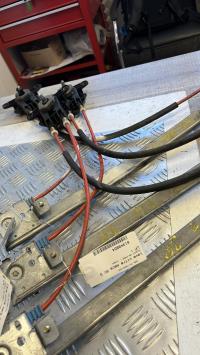 Alzacristalli manuale anteriore sinistro