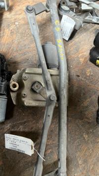 Moteur essuie glace avant