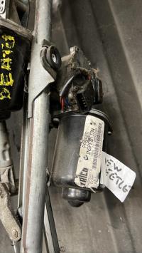 Motore tergicristallo anteriore