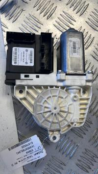 Moteur leve vitre avant droit