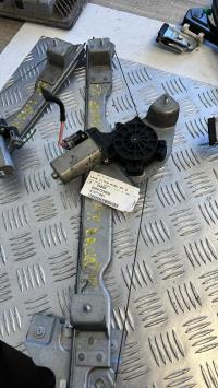 Leve vitre electrique avant droit