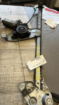 Leve vitre electrique avant gauche