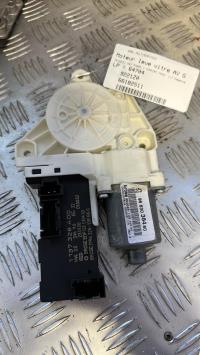 Moteur leve vitre avant gauche
