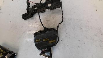 Cerradura trasera izquierda